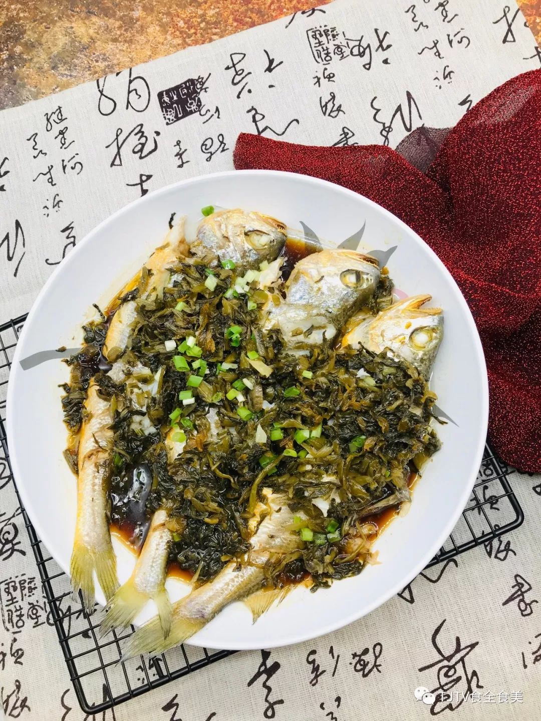 雪菜黄鱼汤怎么做_雪菜黄鱼汤的做法_豆果美食