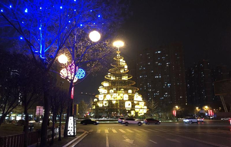 "西安年 最中国 打卡西安最美夜景曲江新区_芙蓉南路