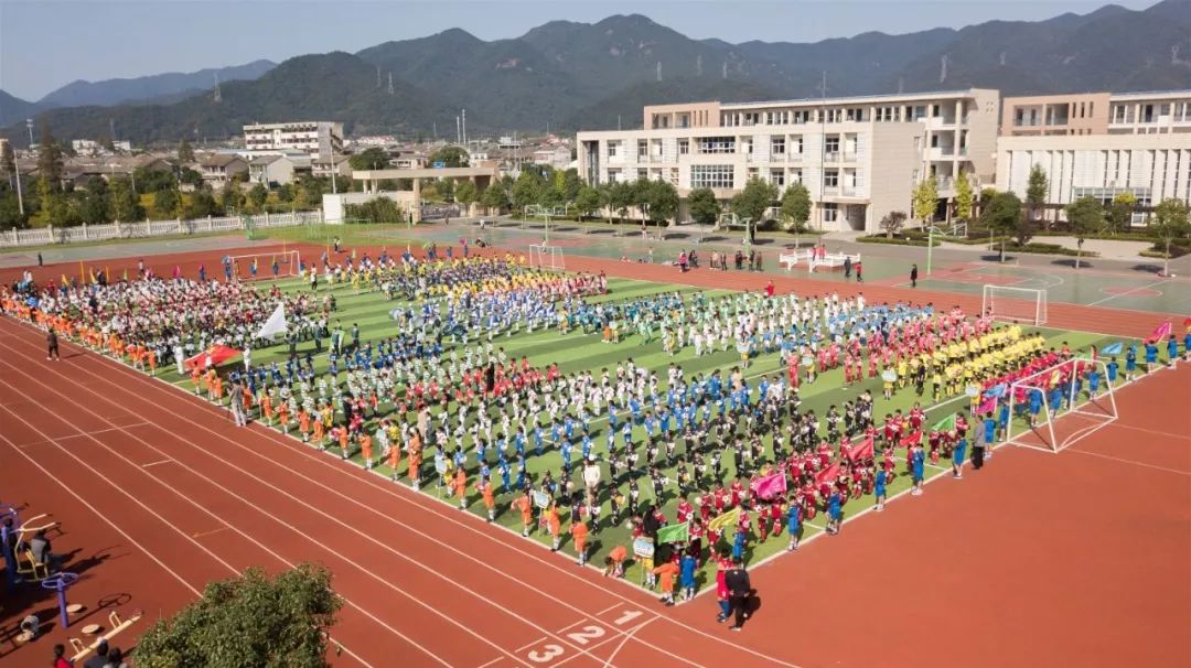 家门口的好学校⑥奉化区莼湖镇尔仪小学:校园足球助力特色发展_活动