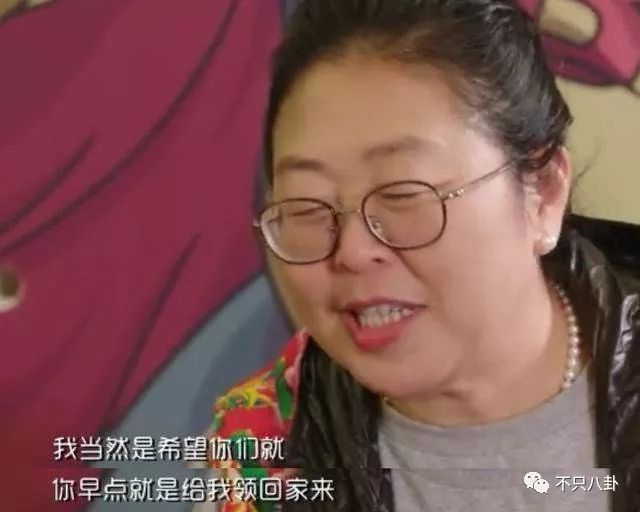 女方都曬婚紗照瞭，這兩位還不打算公開婚訊嗎？！