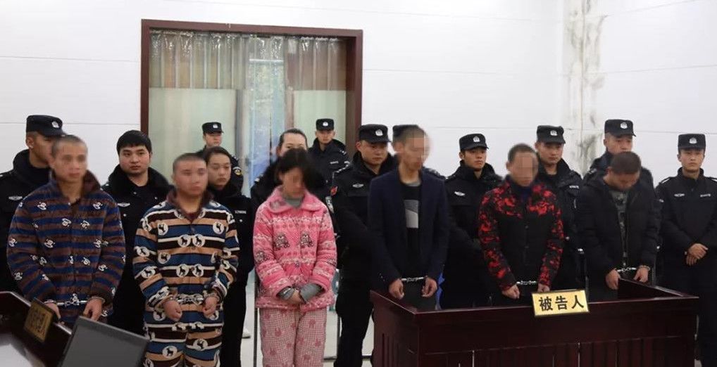 绥阳首起"恶势力"团伙犯罪案宣判,其中还有一位女生