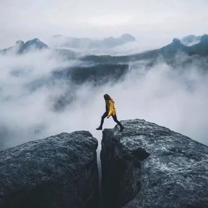 不累,那是木头死人.不累,何来硕果累累,生活那么难,身心