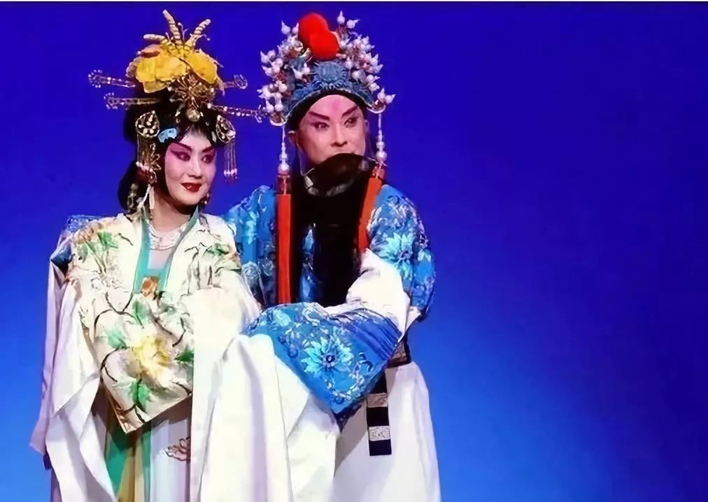 《大唐贵妃》取材于梅兰芳名剧《太真外传》,《贵妃醉酒》,同时参考