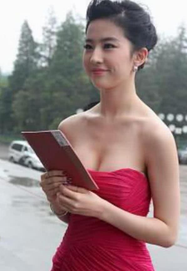 劉亦菲早期照片“女神”