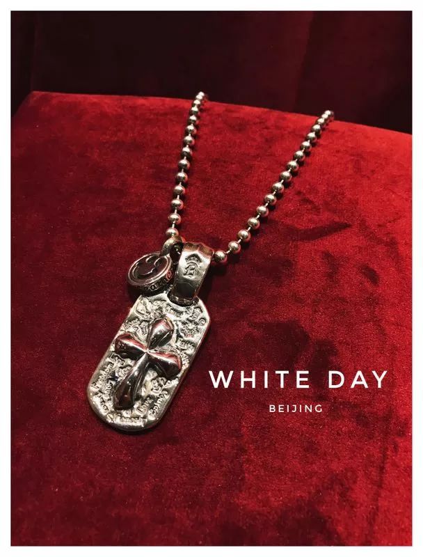 18期主角:"white day"