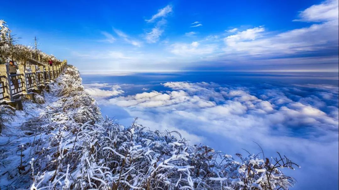 峨眉山冰雪,陪你过元旦_温泉节