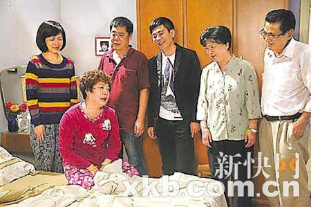 《外来媳妇》庆祝播出2000集 虎艳芬落泪忆郭昶