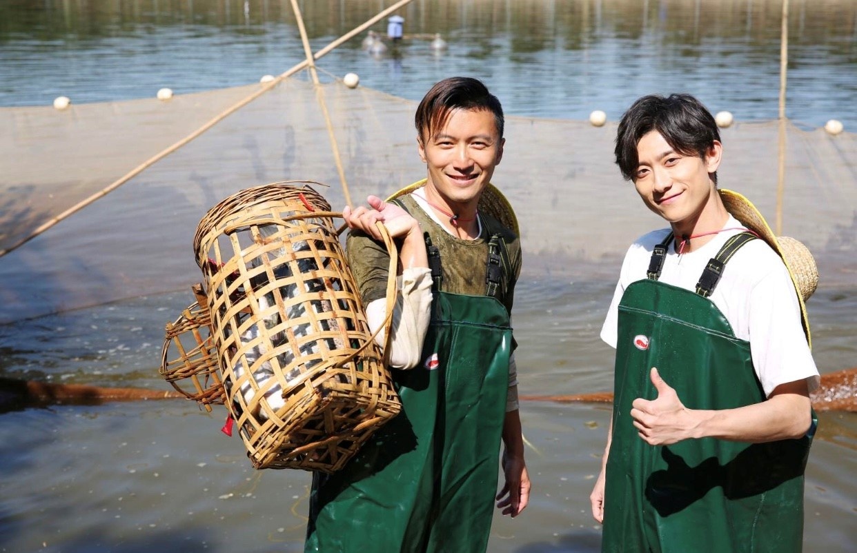 《锋味》谢霆锋张一山顺德捉鸡抓鱼 谢贤汪明荃助阵