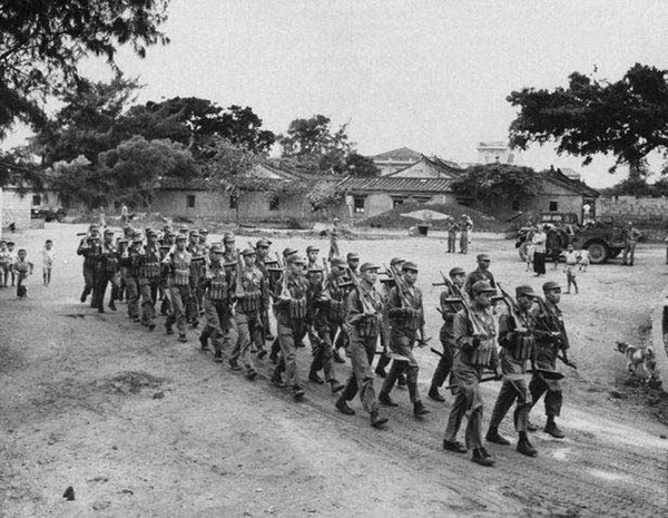金门战役解放军9000人全军覆没战俘被强送台湾