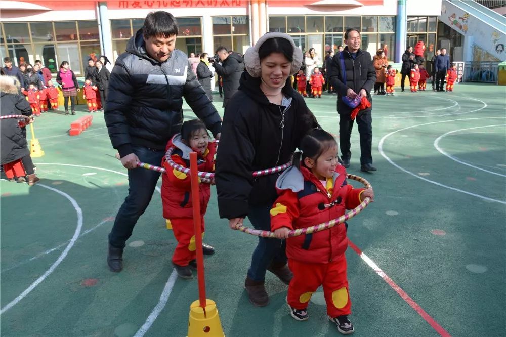 【起航2019】城幼「溫暖冬日 快樂遊戲」小班親子遊園活動 遊戲 第26張