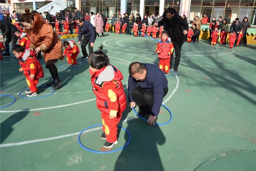 【起航2019】城幼「溫暖冬日 快樂遊戲」小班親子遊園活動 遊戲 第22張