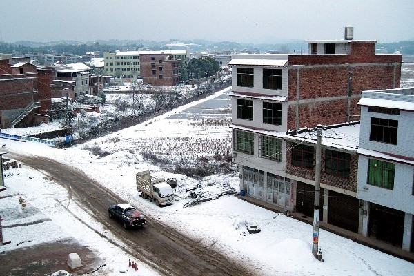 新邵陈家坊镇:乡村雪景如画