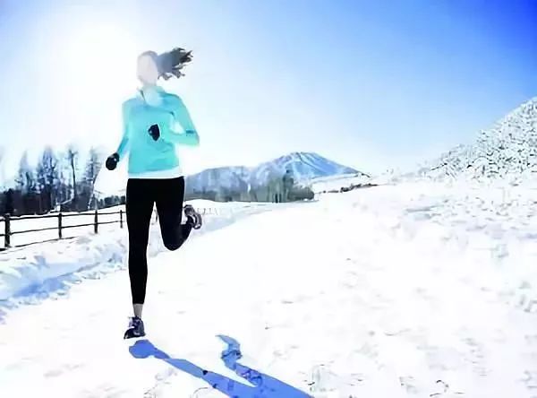 冬天跑步穿什麼？把握3個原則，既保暖又輕便 未分類 第2張