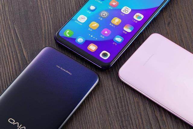 榮耀10青春版對比OPPO K1、vivo Z3、小米8青春版，誰更值得 科技 第5張