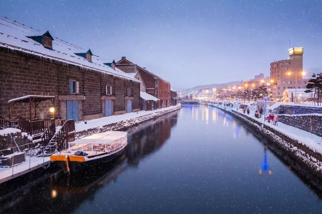 小樽位于日本北海道西南部港市,札幌的外港,临石狩湾.