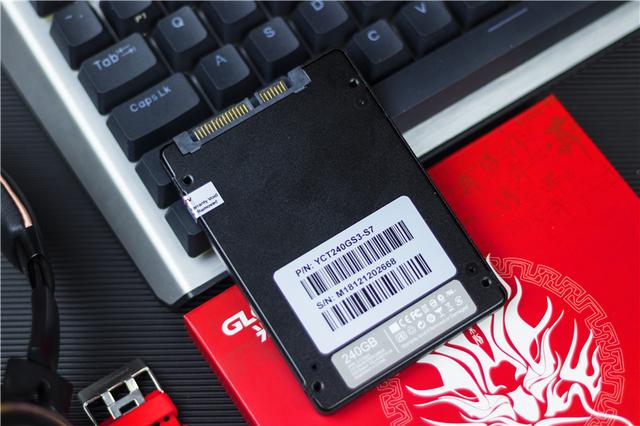 國產芯崛起，助力SSD價格暴跌，光威弈240GB固態硬盤評測 科技 第5張