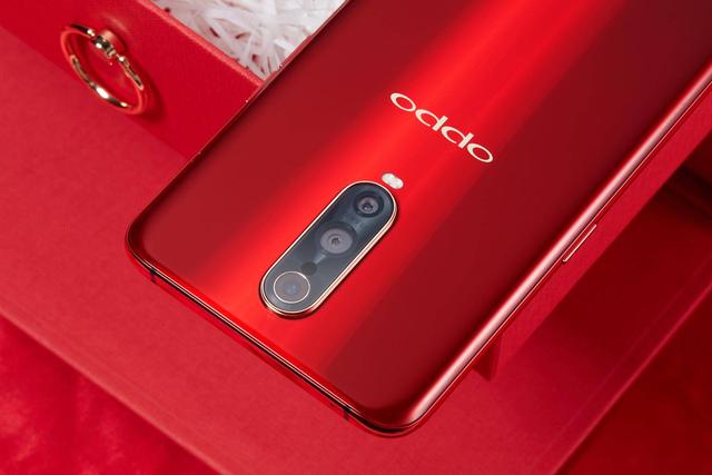 OPPO R17丨R17 Pro新年版有多紅火？就連華為都偷學了一手 科技 第5張