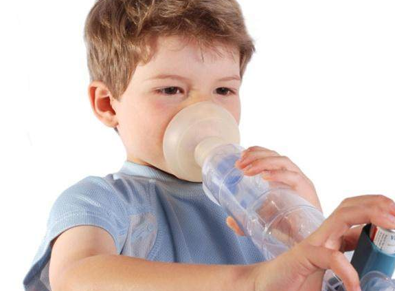 什么是小儿过敏性咳嗽?出现这些异常症状就要