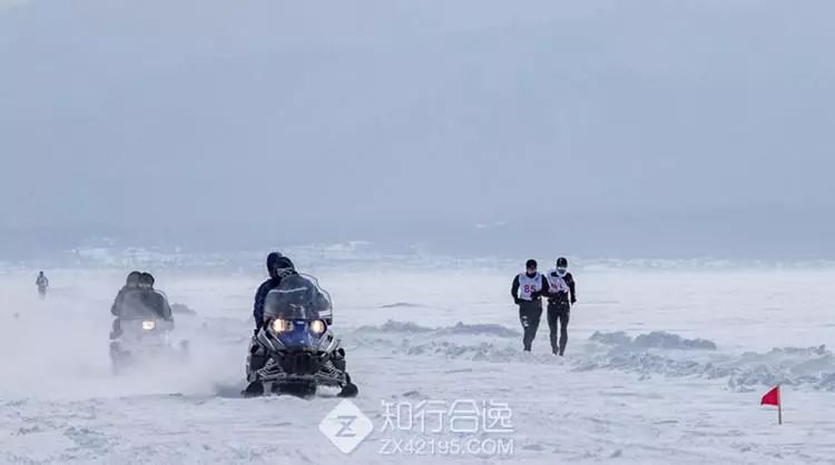 全球最冷酷赛事之一！贝加尔冰湖马拉松15周年报名即将截止！-雪花新闻