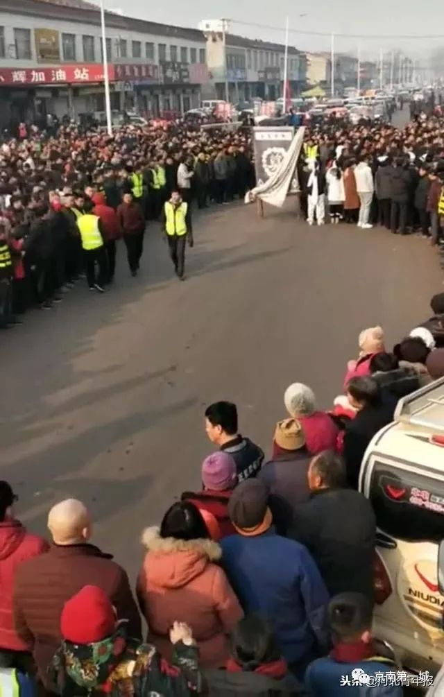 河北邢台夫妇进藏途中遇难的后续报道._万辉