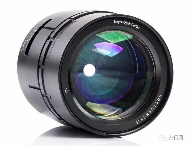 1/ 梅耶发布new meyer optik nocturnus 75mm f/0.95 无反镜头