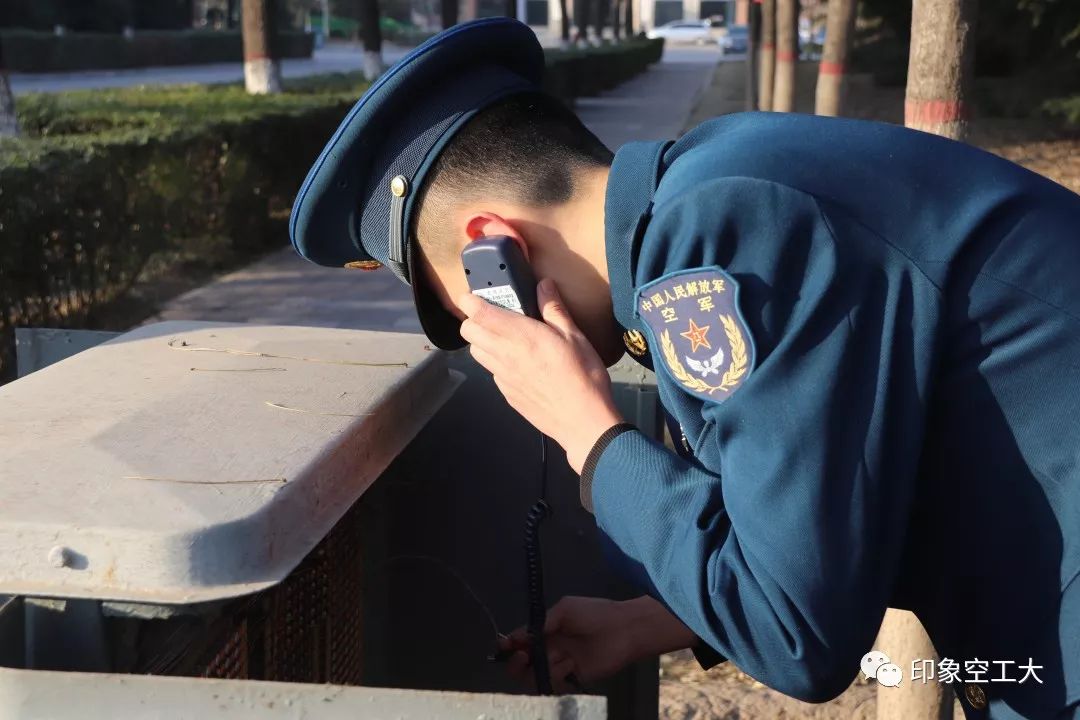 坚守的力量致默默付出的警通勤务连