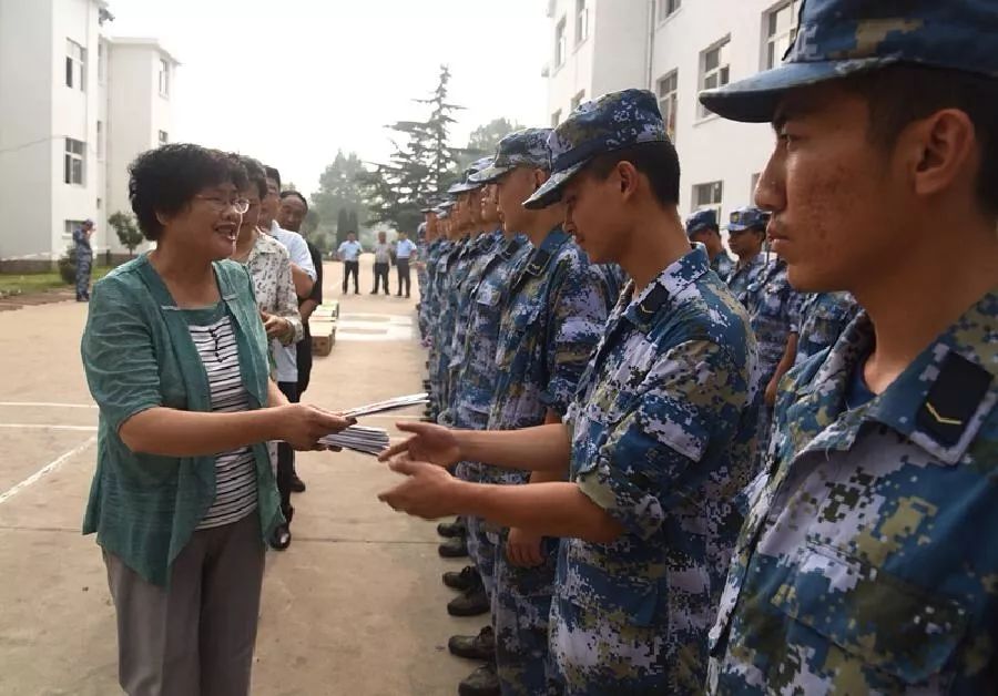 改革开放40周年感动山东人物,沂蒙新红嫂群体上榜!_戚洪桂