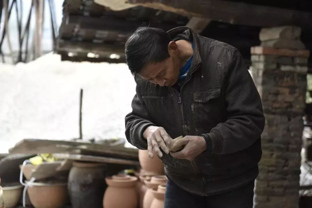 濯水窑丨传世千年的匠人精神_刘沛良