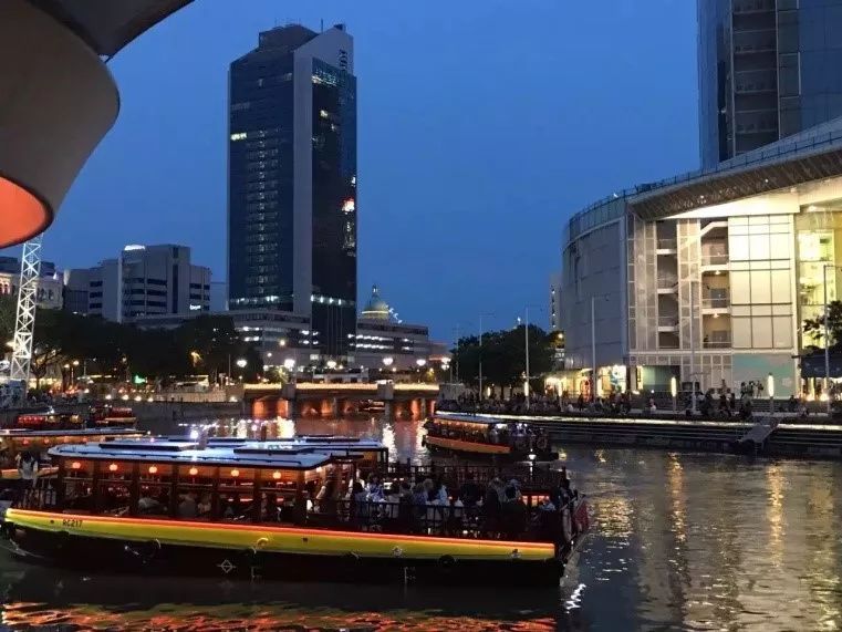 克拉码头 clarke quay 鸡尾酒新加坡司令 singapore sling