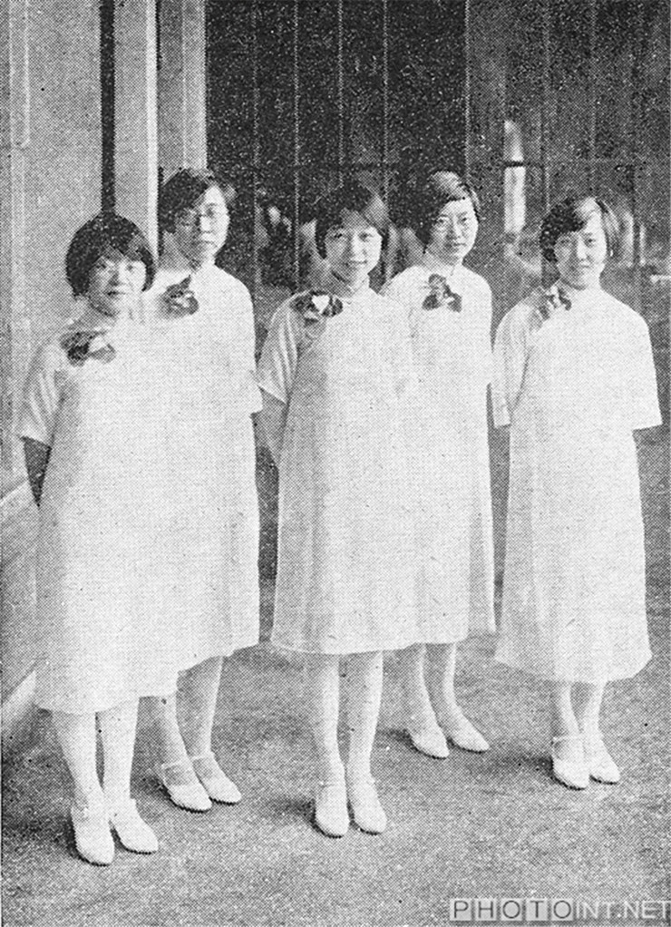 1920年代上海中西女塾毕业照宋庆龄等名女士毕业本校