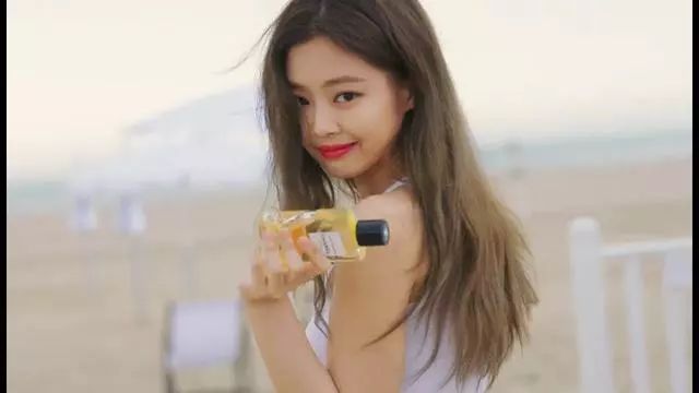 Jennie和KAI確認戀情後，無論是對YG還是BLACKPINK，真的損失慘重