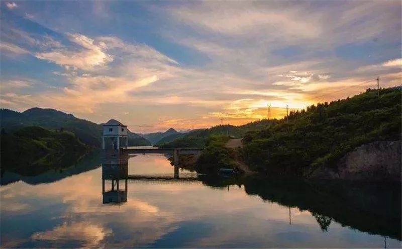 玉屏白岩河水利风景区获批成为国家水利风景区.