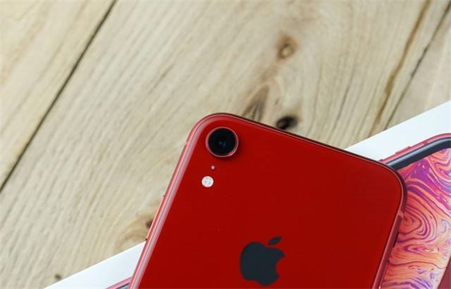 為何有人寧願花高價購買iPhone XR，也不願選擇華為Mate20？ 科技 第2張