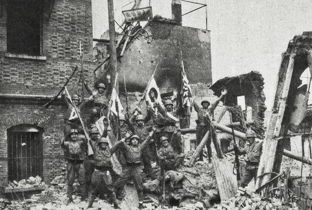 淞沪会战闸北战场老照片,这里95%以上建筑都被日寇摧毁