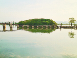 方干与鉴湖 好比林和靖与西湖 东鉴湖?西鉴湖?方干岛究竟何处