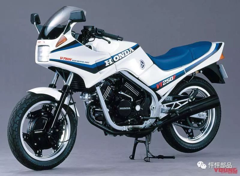 为了和rz250对抗,本田开发了具备nr500dna的4冲程战马——vt250f.