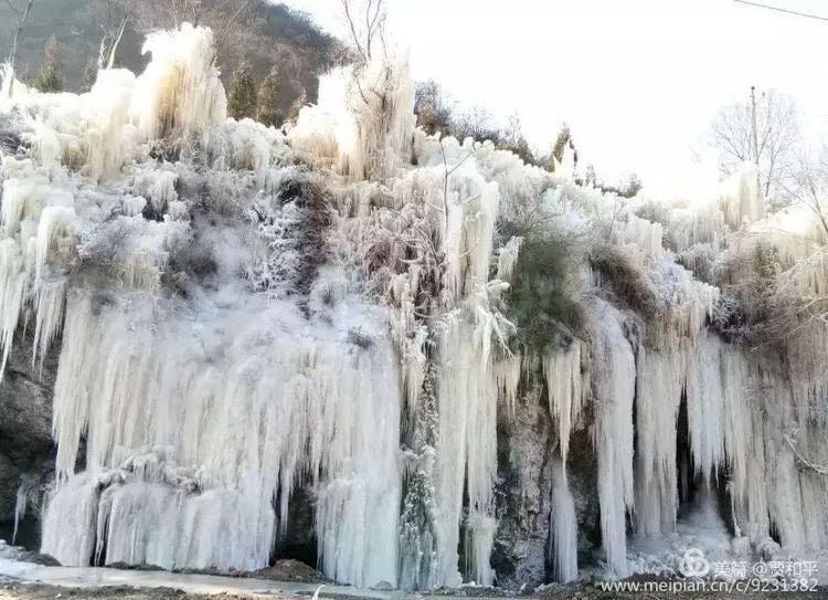 魅力晋源谁说冬天没地方去店头古堡冰瀑奇观让你爱上这个冬天