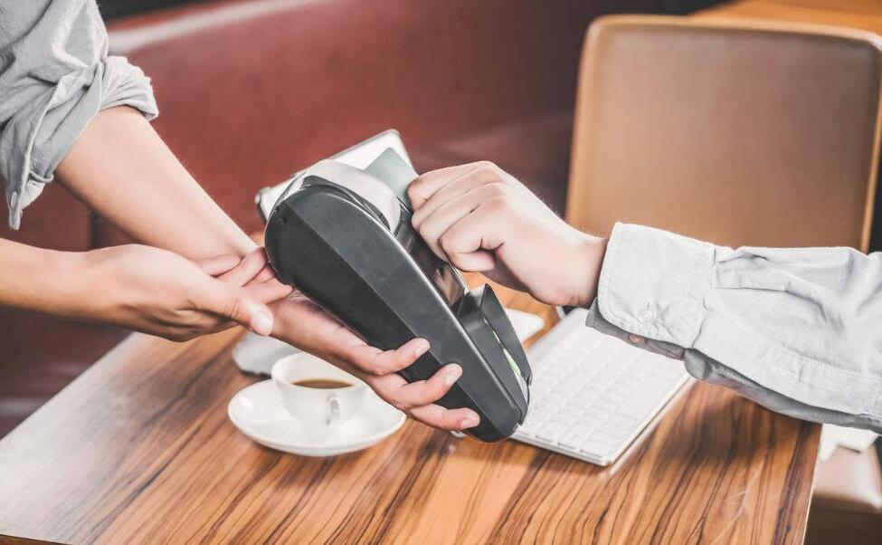 信用卡首刷是什么意思