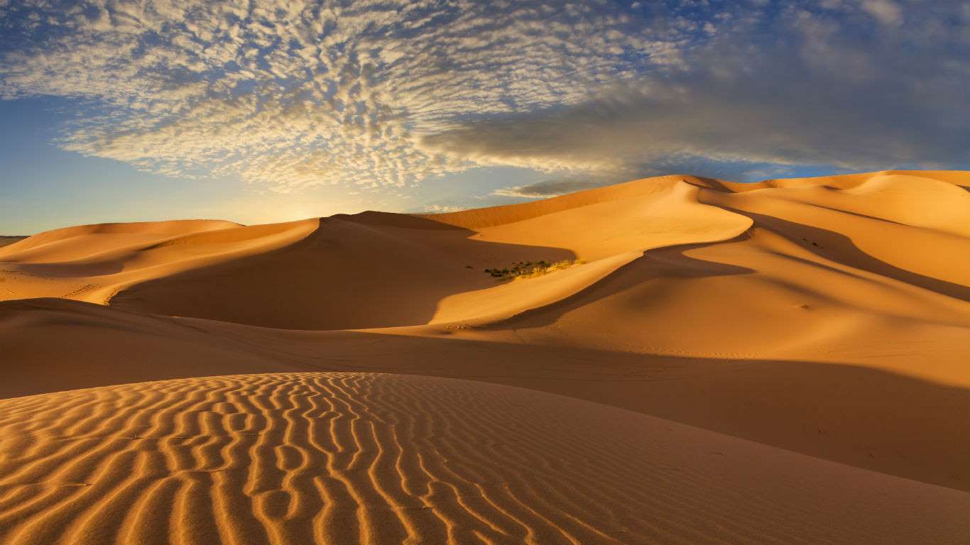 新疆的红色沙漠|摄影|风光|新疆摄影家沈久泉 - 原创作品 - 站酷 (ZCOOL)