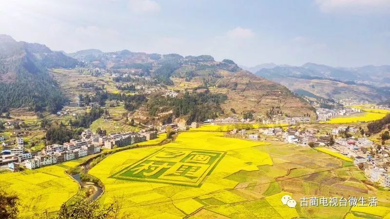 金沙县和大方县,遵义仁怀市,北接古蔺县城,东与观文镇相连,平均海拨