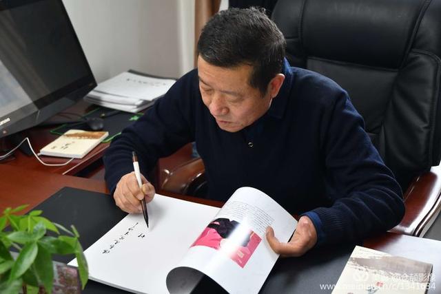 原工商联副主席,总商会副会长种江龙书法艺术在白水县