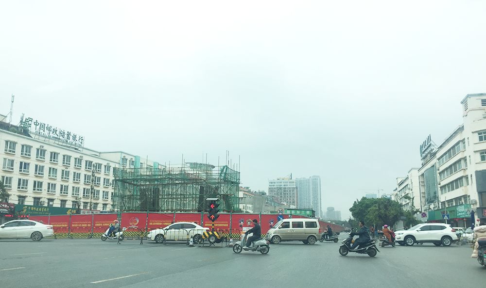 贵港市有多少人口_玉林到贵港开车怎么走 内含 自驾线路图 限速 高速路况 出(2)