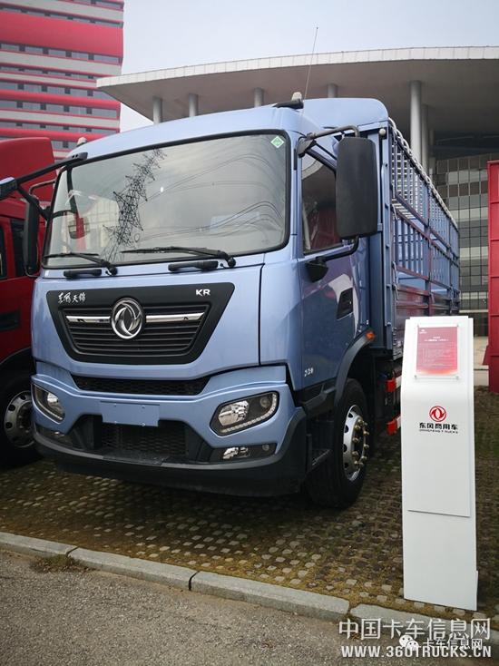 新一代东风天锦kr4x2载货车