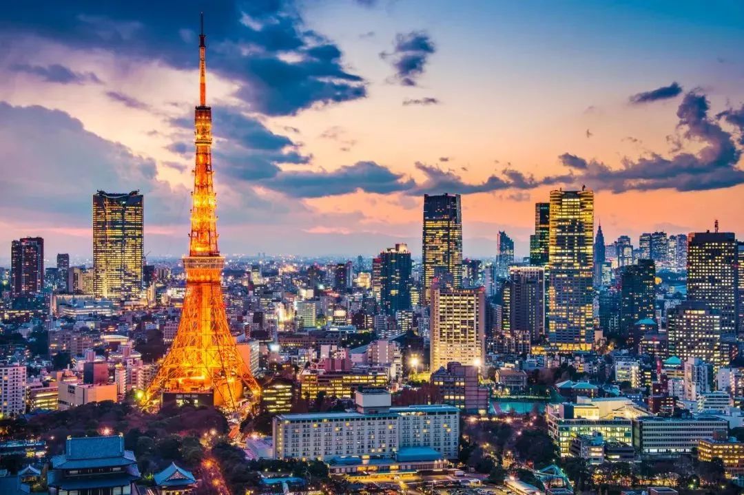 无论是大众,还是小众,无论是美丽的东京铁塔还是繁华的银座,亦或是