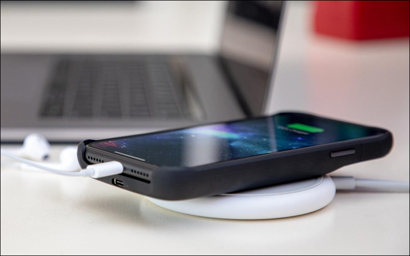 Mophie推出iPhone XS/XS Max/XR專屬無線充電電池保 科技 第5張