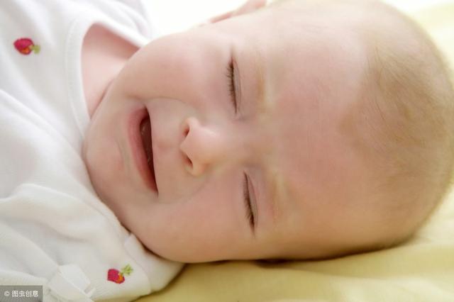 宝宝断夜奶最好时间不是7个月,也不是8个月,这