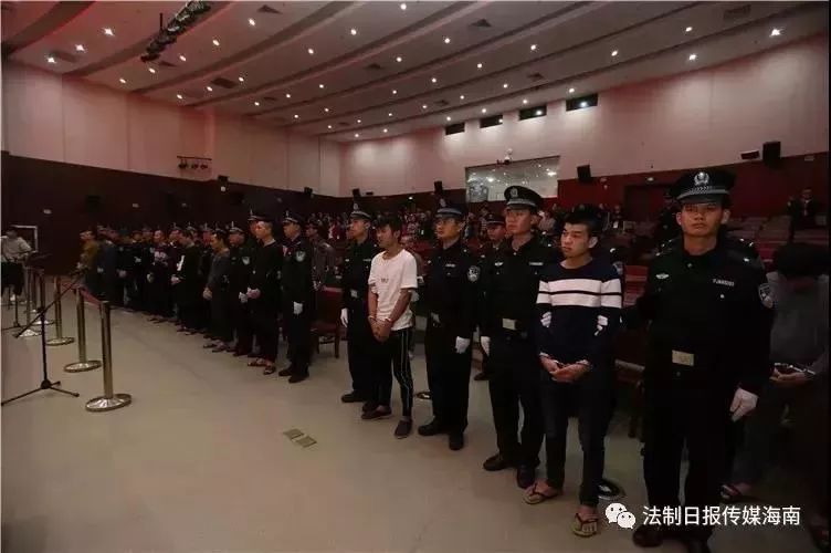 海南省第一中级人民法院对屯昌郭斌等21人涉黑案作出一审判决,以组织