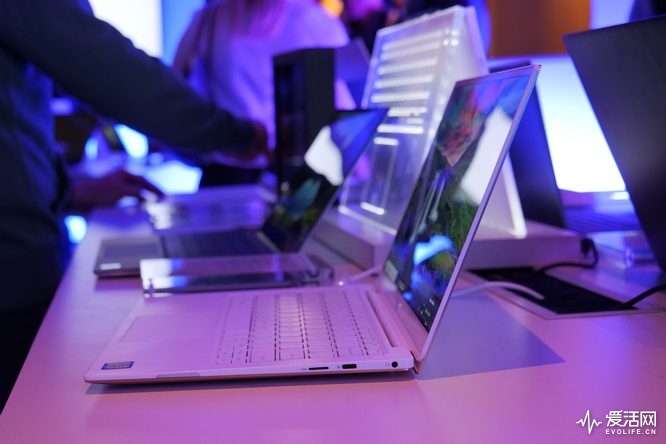 CES2019 | 戴爾XPS13與Latitude更新 最小筆記本錄影 科技 第4張