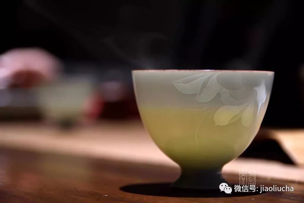 香达人口杯_中国单身人口达2.4亿(2)