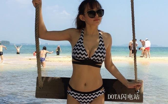 dota2莉莉丝的真实名字叫做李莉莉,是smg女子战队队员,加油dota中